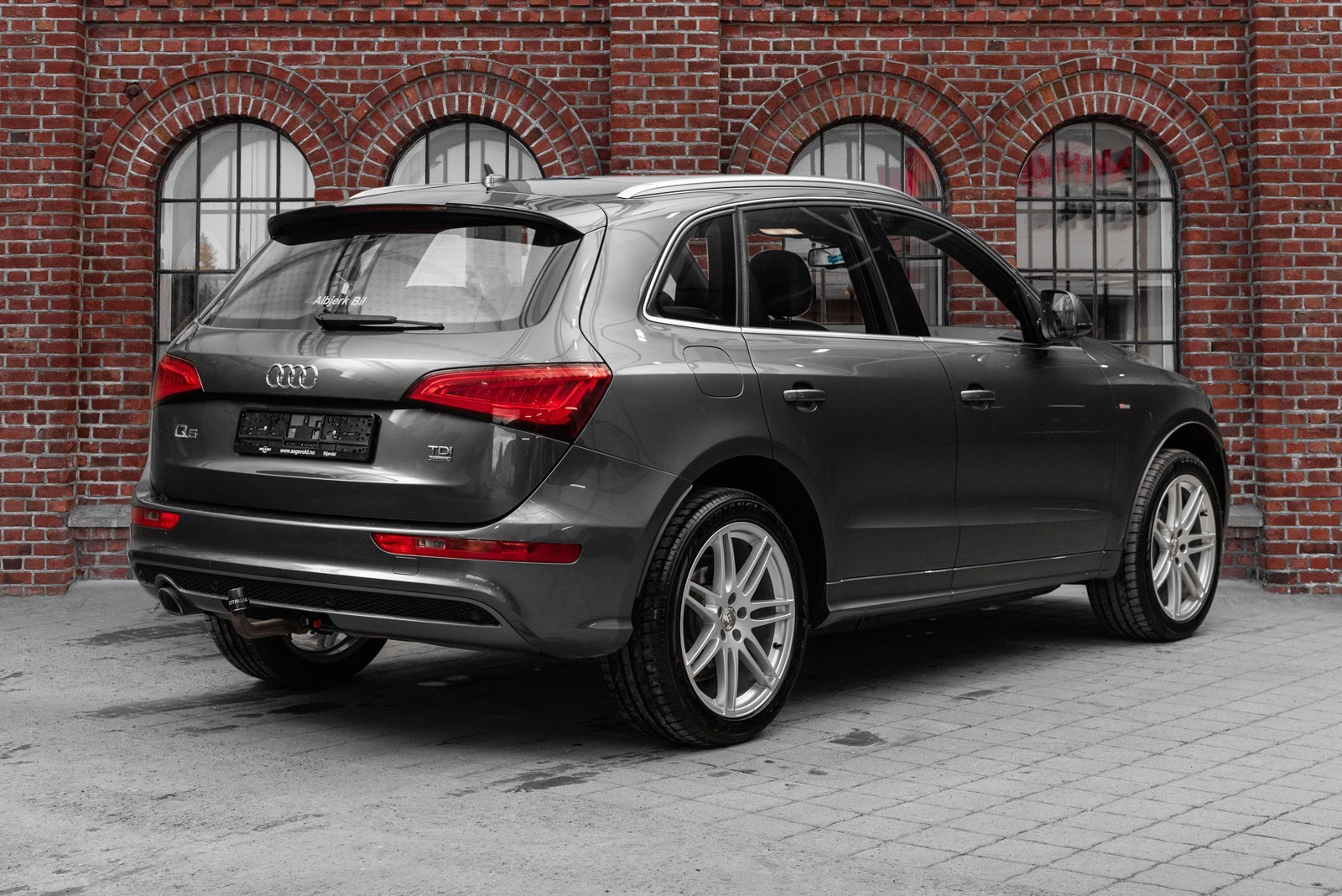 267_1aa4f2ae-7008-48bb-80a9-e8d2acd25b5f Audi Q5 2.0 TDI 177 ch Quattro – Image 1