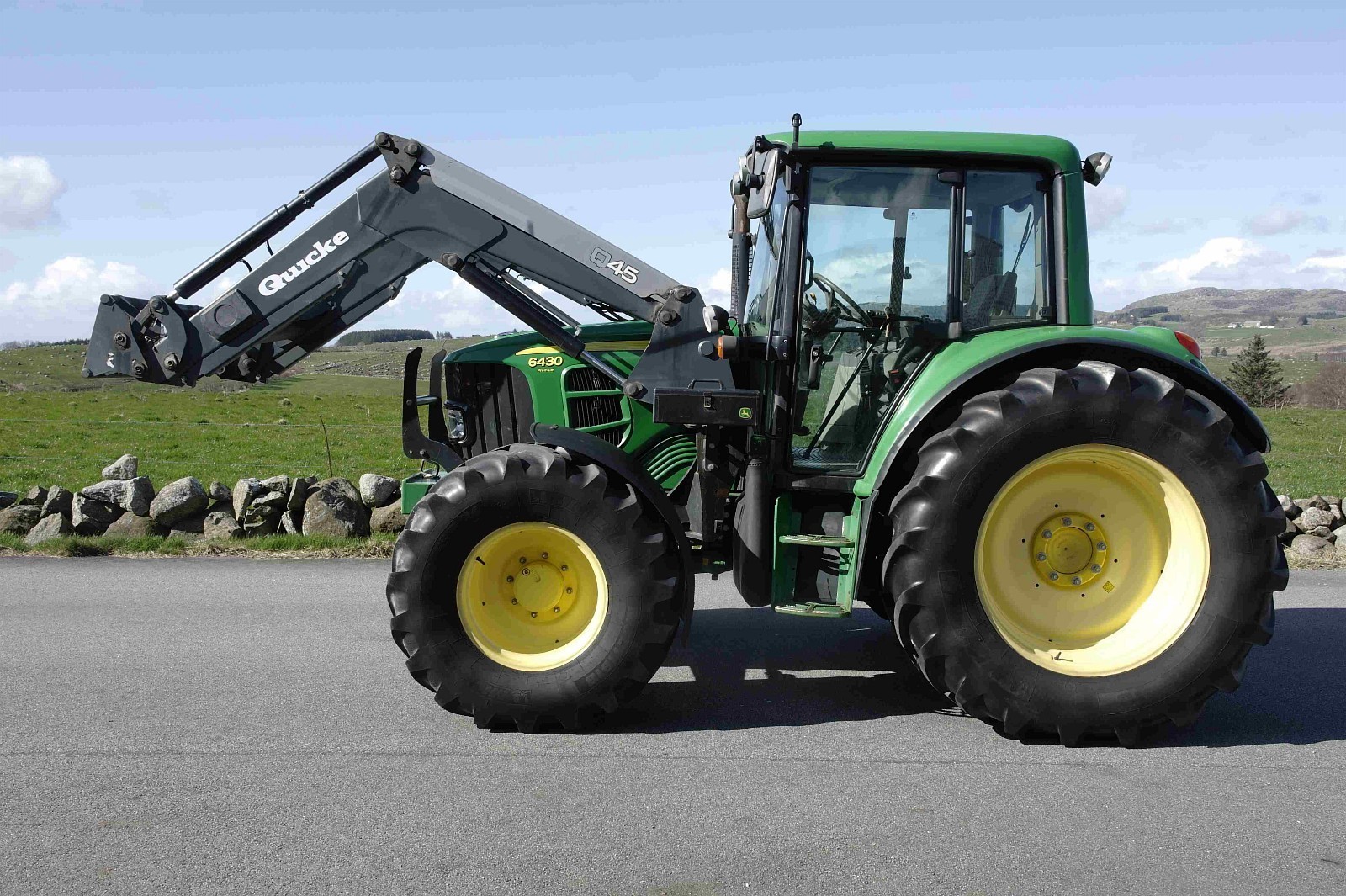 468154432_551011651147961_7204076295108785412_n JOHN DEERE 6130-4 – Image 1