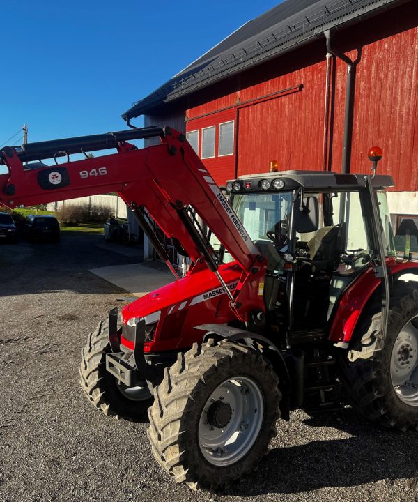 MASSEY FERGUSON 5455 DYNA 4