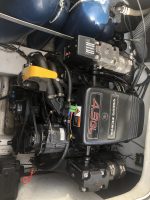 BENETEAU FLYER 701 – CABIN CRUISER – VOLVO PENTA 4.3L GL – Image 4