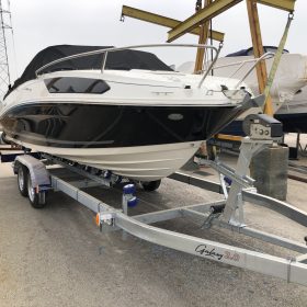 BAYLINER VR5 CUDDY – DAY CRUISER