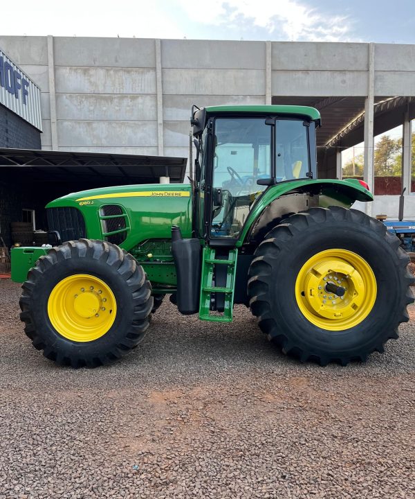 TRACTEUR JOHN DEERE 6180J