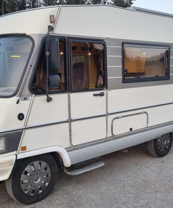 Hymer B544