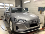 AUDI e-tron 55 quattro