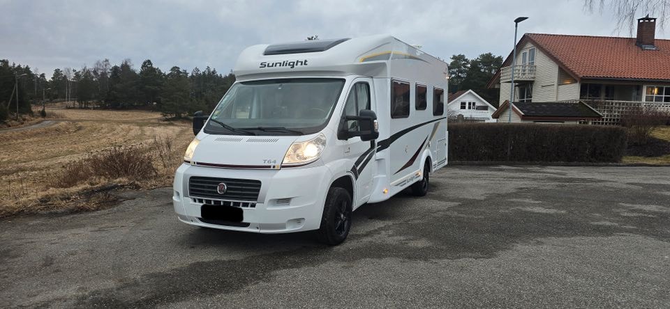 505911097_734254159180417_6079978107749421561_n Fiat Lumière du Soleil T64 – Image 1